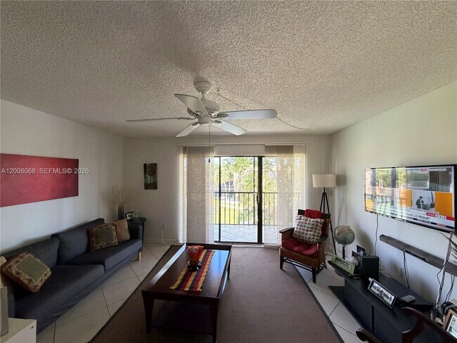 Building Photo - 8415 SW 107th Ave