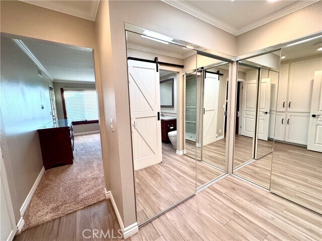 Building Photo - 874 Highpoint Dr