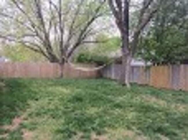 Building Photo - 1301 Spriggs Ct