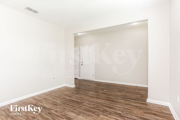 Building Photo - 6793 Sandle Dr
