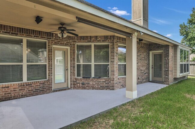 Building Photo - 459 Hendricks Forest Ln