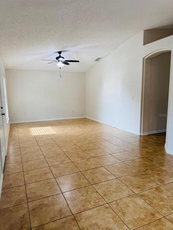 Building Photo - 209 Kingfish Way