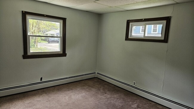 Building Photo - 2 Hedgeway St