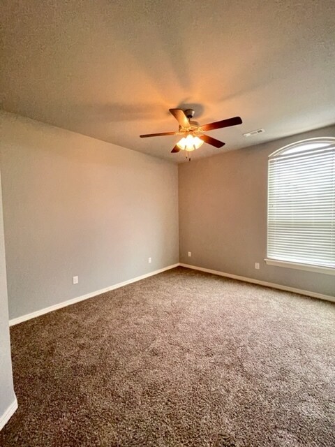 Building Photo - 2903 SW Briar Creek Ave