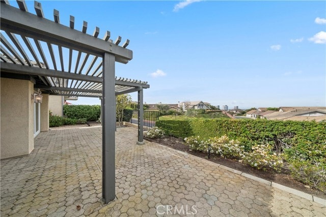 Building Photo - 2007 Yacht Mischief