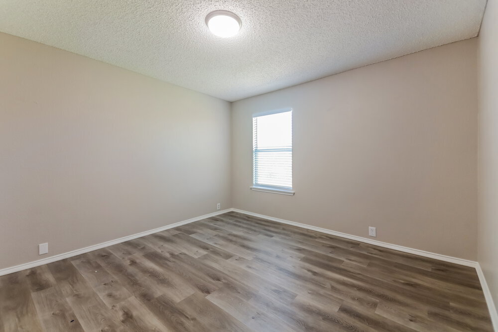 Building Photo - 4300 Sonoma Dr