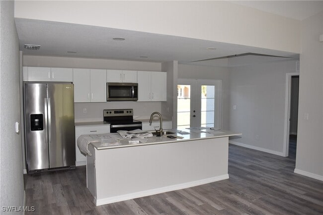 Building Photo - 2736 Ananas Rd