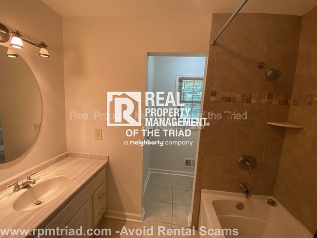 Building Photo - 5108 Myers Fork Rd