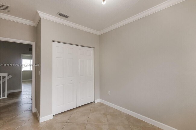 Building Photo - 14123 SW 158th Ct