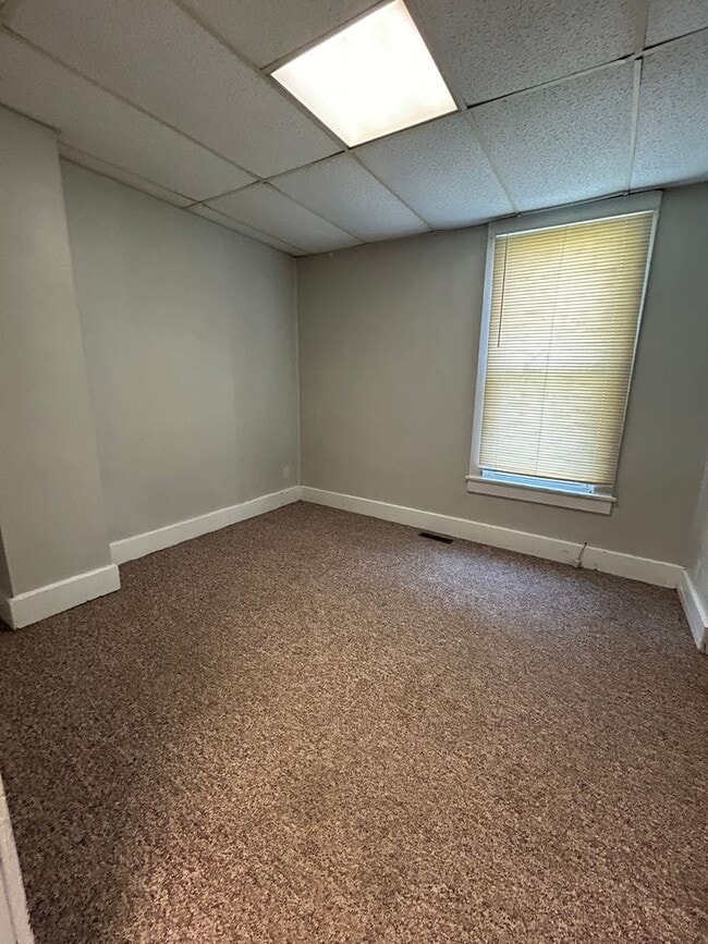 Building Photo - 1402 Alabama St