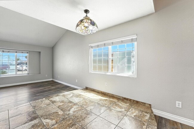 Building Photo - 4439 Powderhorn Dr