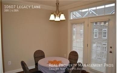 Building Photo - 10607 Legacy Ln