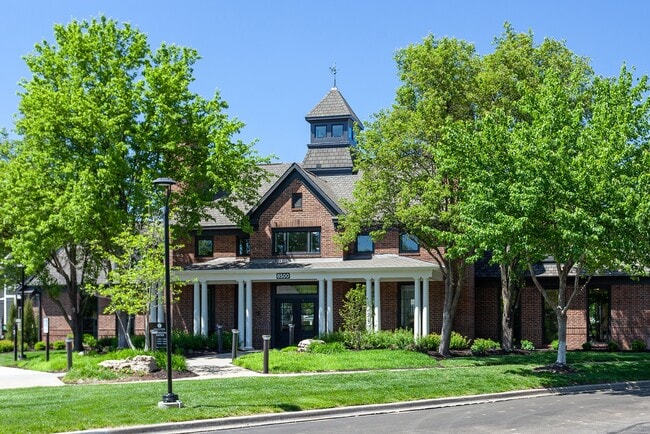 Building Photo - Lexington Farms
