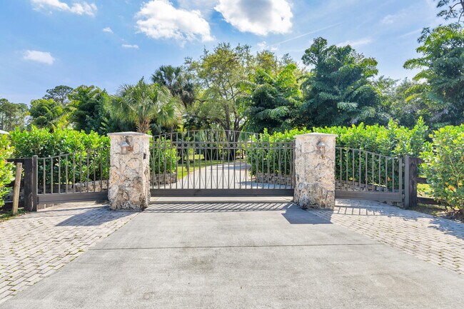 Primary Photo - 14204 Broken Wing Ln