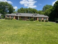 Building Photo - 19110 Emerald Dr