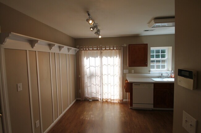 Building Photo - Exclusively Offered by Muse Realty, LLC