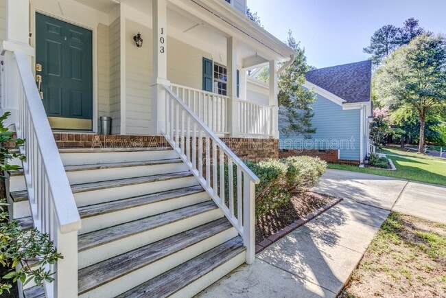 Building Photo - 103 Unaka Ct