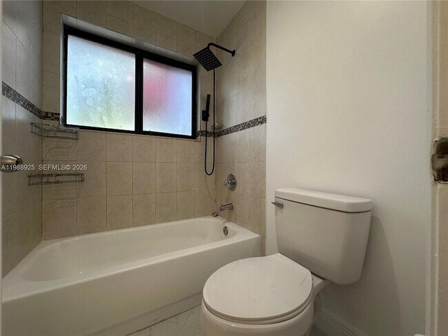 Building Photo - 9702 SW 138th Ave