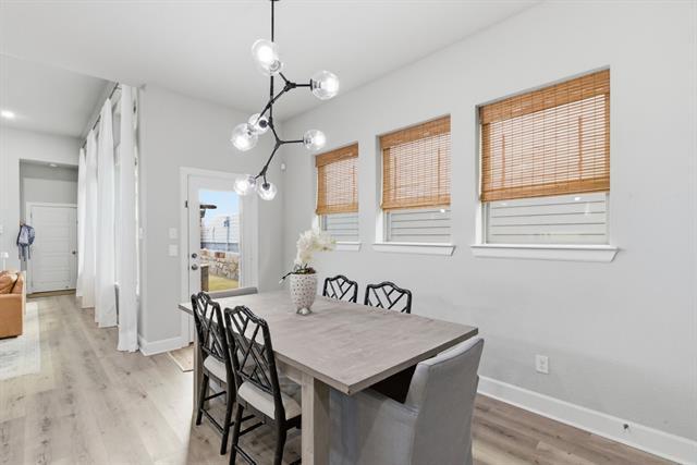 Building Photo - 14404 Balmoral Pl