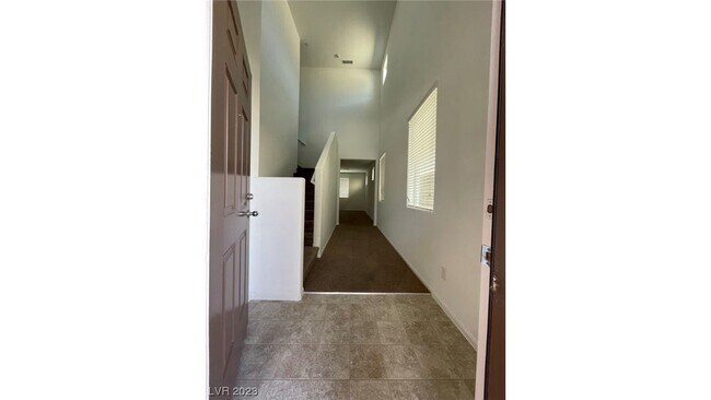 Building Photo - 6124 Castle Gardens Ave