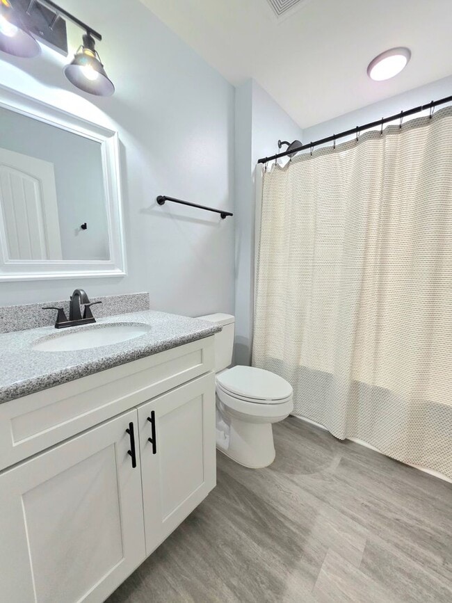 Building Photo - Discover the Style & Comfort in this new 3 Bedroom, 2 Bath Home.