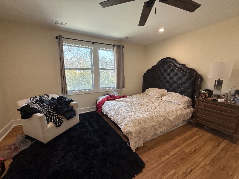 Building Photo - 3813 Dr Walter S Davis Blvd