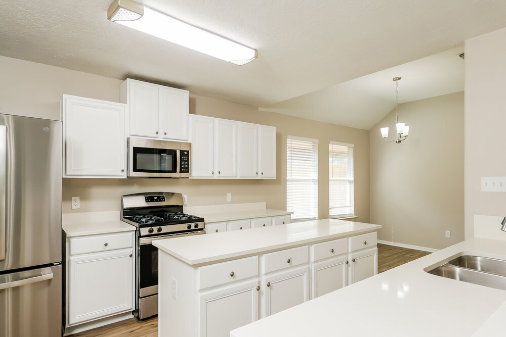 Building Photo - 18614 Willow Cove Dr