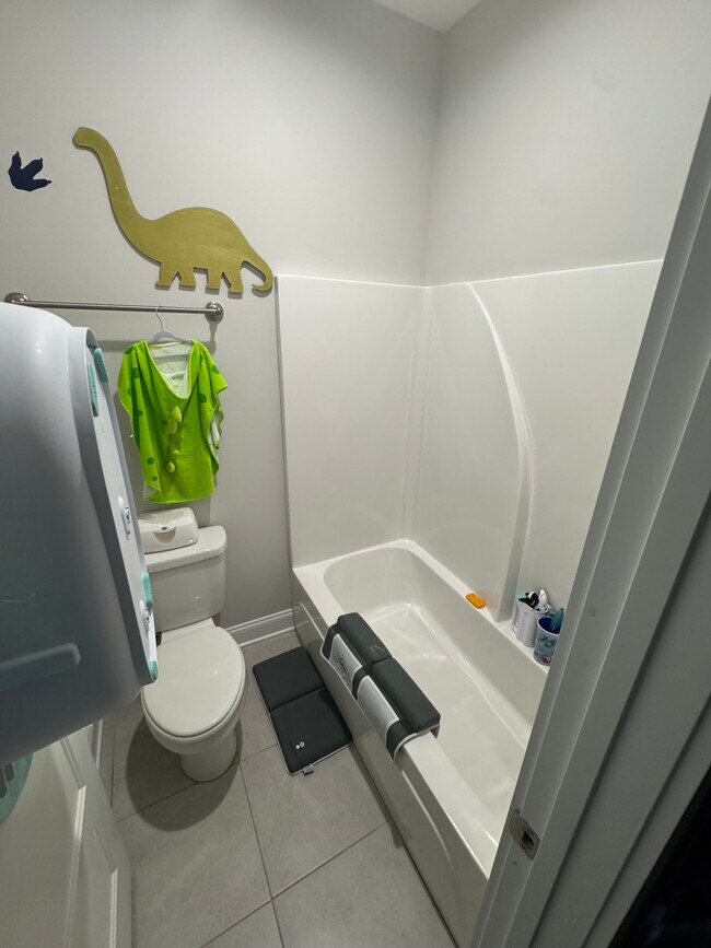 Building Photo - 12264 Lone Eagle Dr