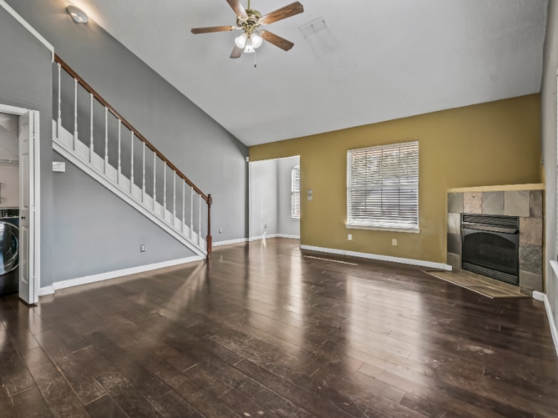 Building Photo - 3612 Cagney Dr