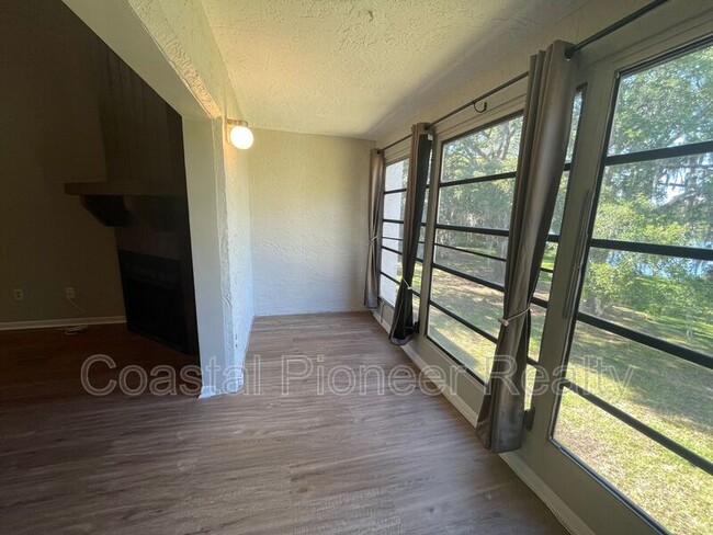 Building Photo - 5020 Puritan Cir