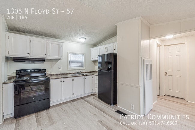 Building Photo - 1305 N Floyd St