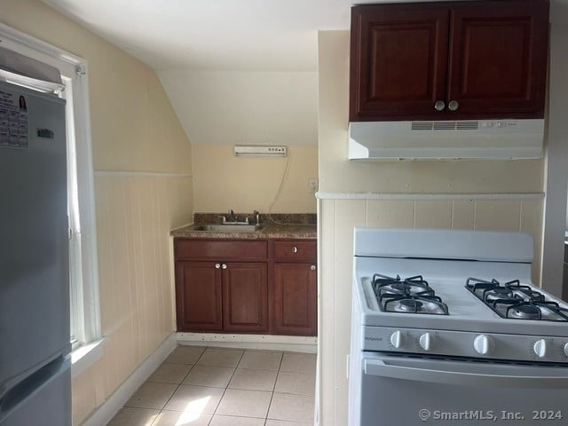 Building Photo - 24 Arthur St