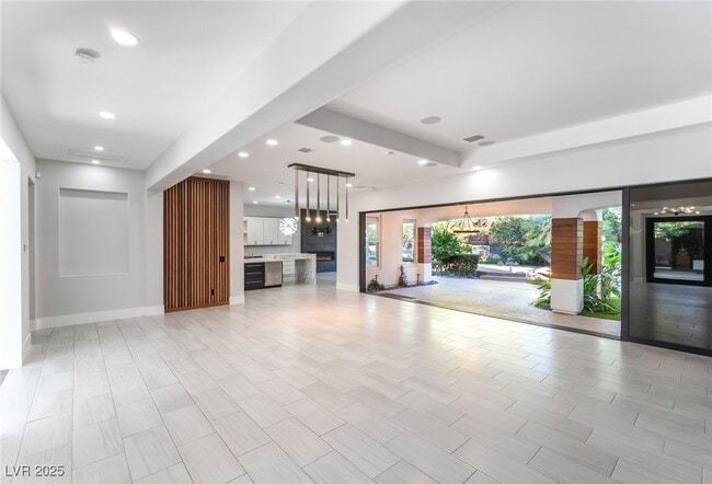 Building Photo - 72 Panorama Crest Ave