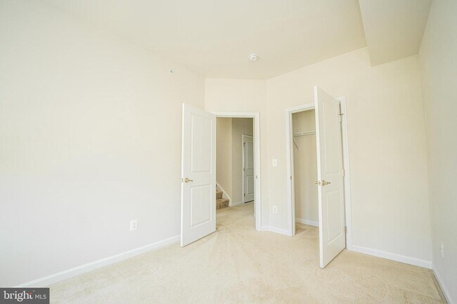 Building Photo - 22322 Tees Ter