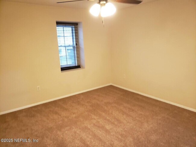 Building Photo - 508 Candlebark Dr