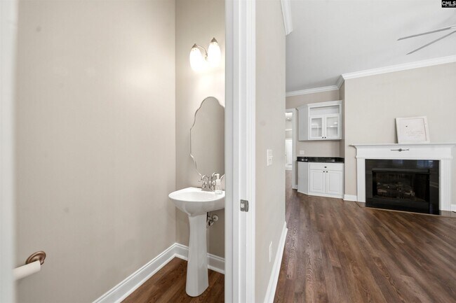 Building Photo - 202 Waterstone Dr