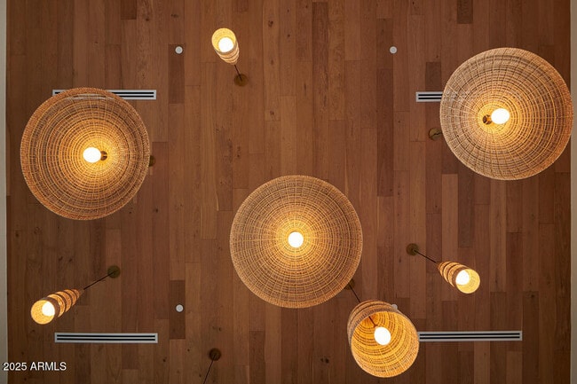 Building Photo - 10249 E Joy Ranch Rd