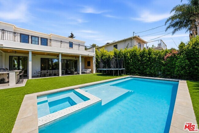 Building Photo - 9206 Monte Mar Dr