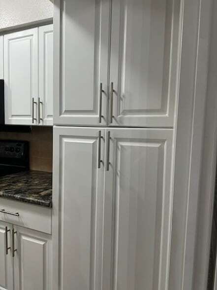 Building Photo - 9809 Richmond Ave.