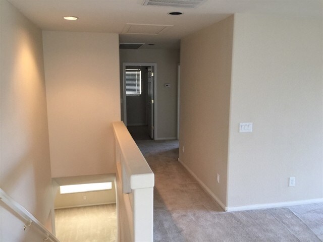 Building Photo - 10619 Salmon Leap St