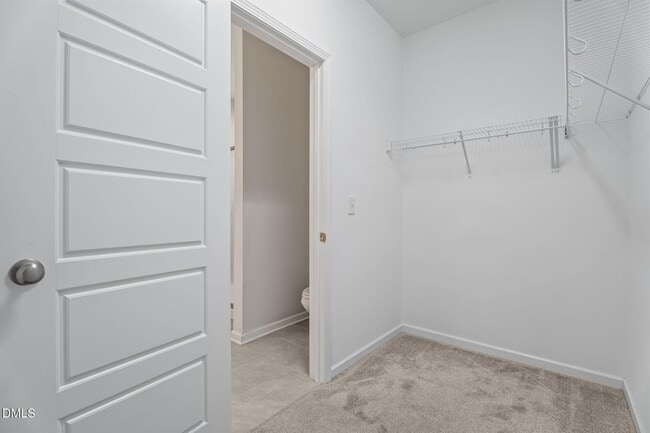 Building Photo - 745 Putney Hl Rd