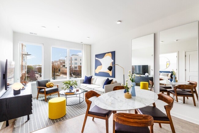 Building Photo - 2 Bergen St