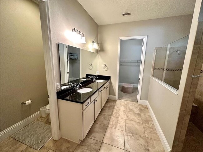 Building Photo - 9569 Royal Estates Blvd