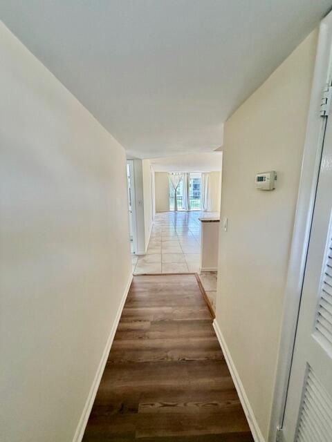 Building Photo - 8940 S Hollybrook Blvd