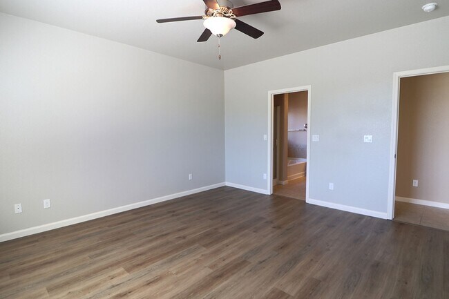 Building Photo - 3349 Gulling Rd