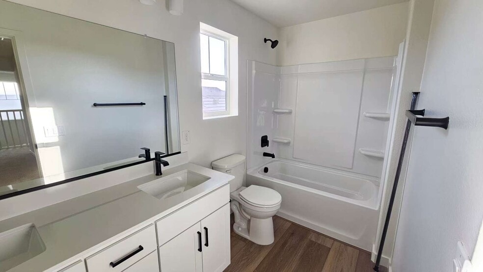 Building Photo - 10287 Garmont Way