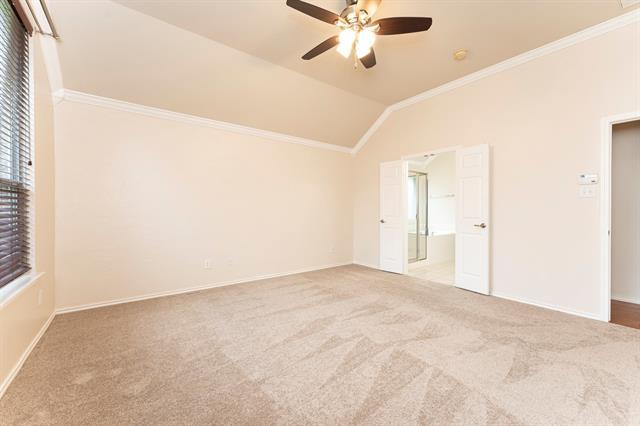 Building Photo - 1417 Lowes Farm Pkwy