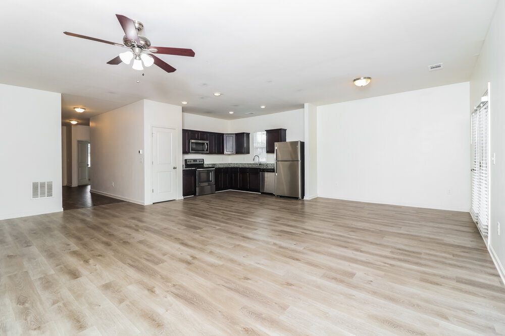 Building Photo - 7261 Lacey Dr