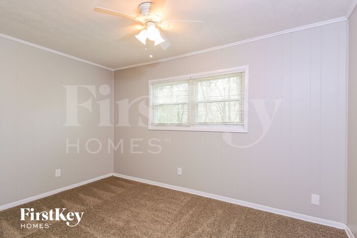 Building Photo - 4597 Douglas Dr