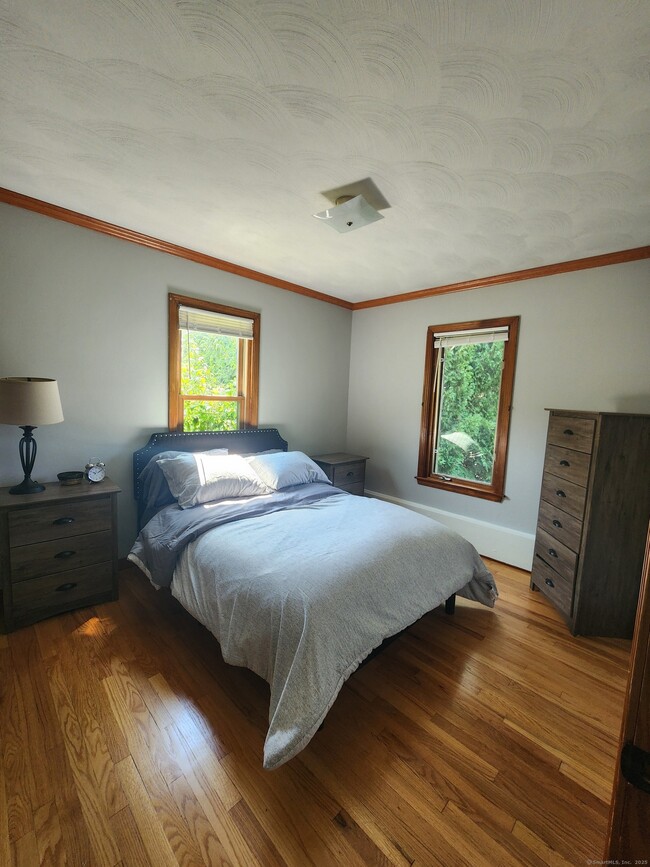 Building Photo - 204 Stafford Rd